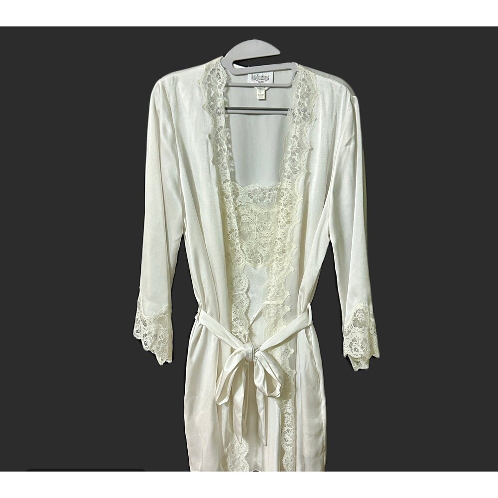 Lejaby Paris Vintage 99” Ivory Lace-Trim Satin Robe with nightgown S